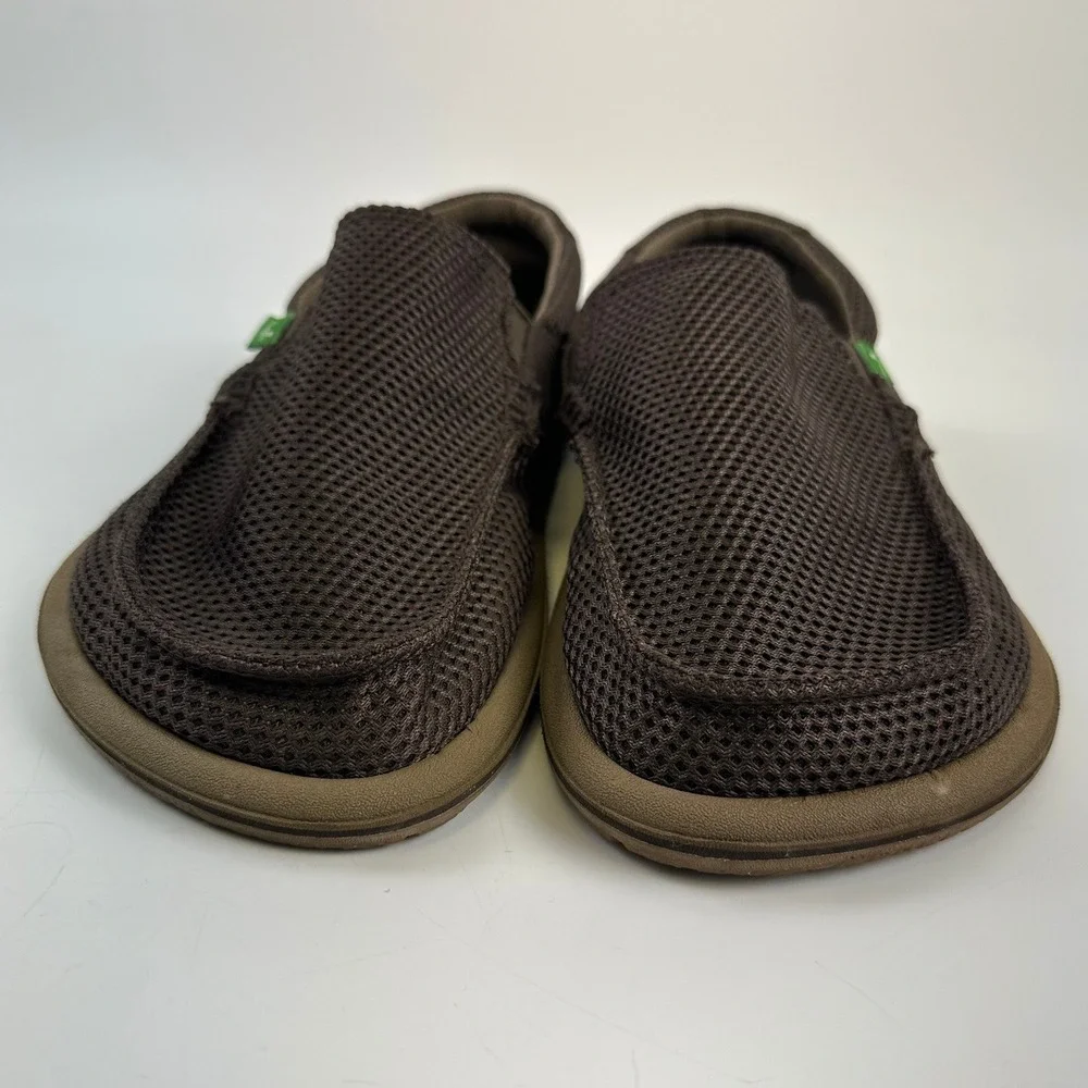 Sanuk pre owned